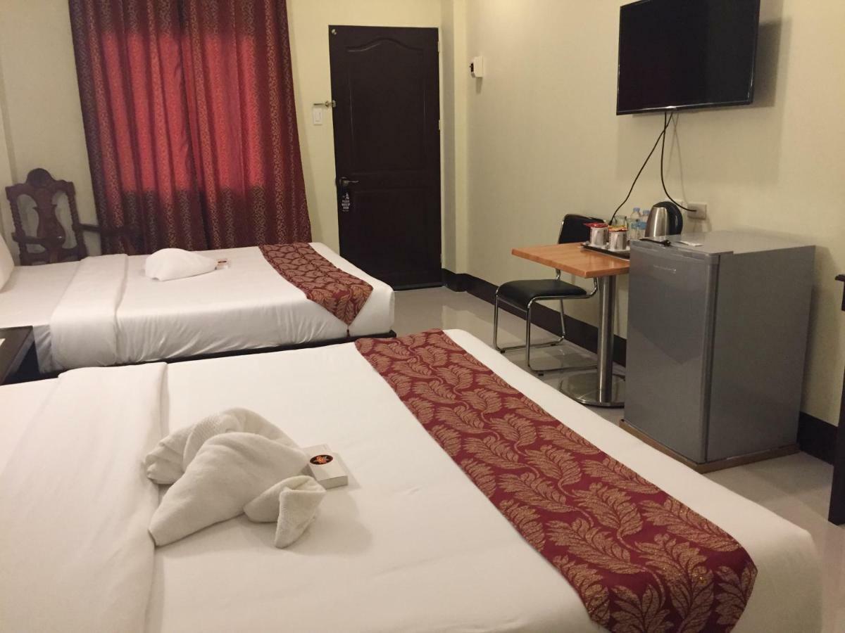 Hollywood Suites 제너럴 산토스 외부 사진