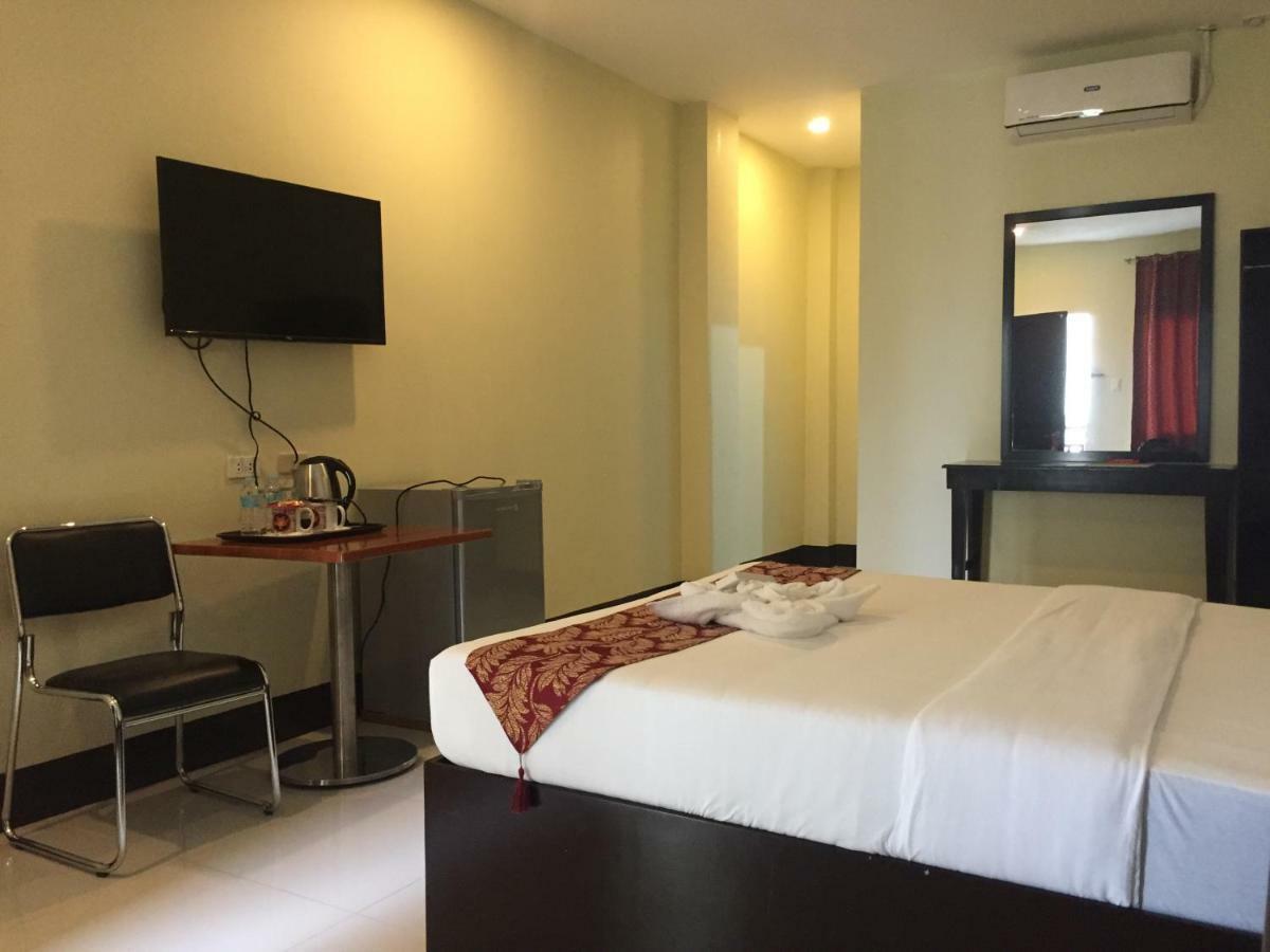 Hollywood Suites 제너럴 산토스 외부 사진
