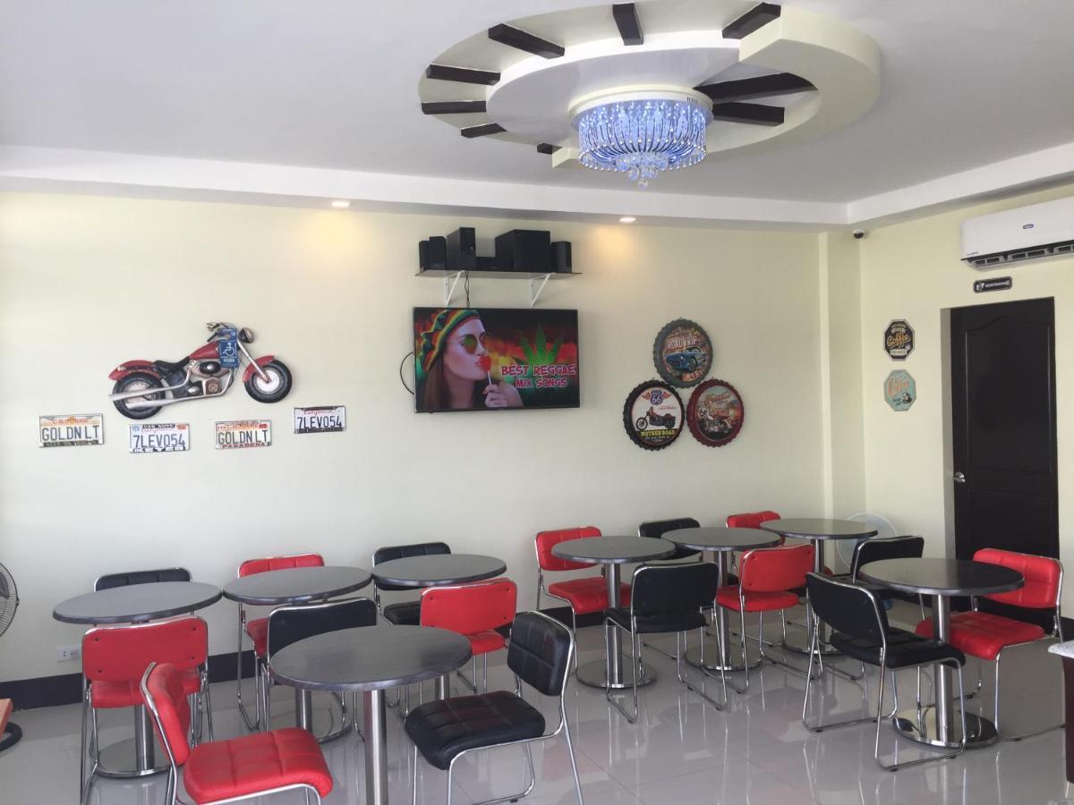 Hollywood Suites 제너럴 산토스 외부 사진